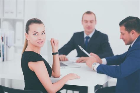 Business People Sitting 的图像结果