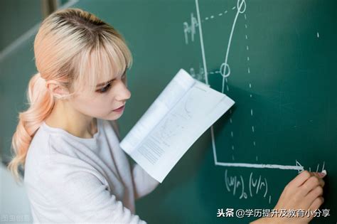 上海留学中介哪家好_其它_高等教育_教育专区Word模板下载_编号qypmdegp_熊猫办公