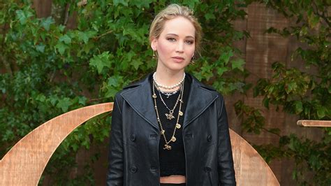 Jennifer Lawrence Behang In Brand 34+ Jennifer Lawrence Bob Frisur Die