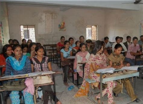 Smt KC Ajmera Ayurved Mahavidyalya Dhule Campus: Photos, Virtual Tour