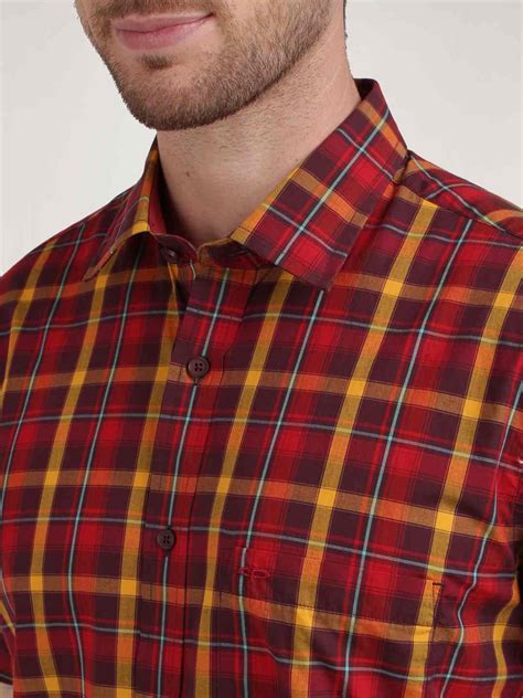 Men Red Tailored Fit Checks Cotton Half Sleeve Shirts – MyRaymond