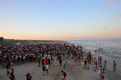 At least 18 arrested during chaotic spring bring weekend on Tybee ...