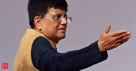 Piyush Goyal news: Piyush Goyal warns of project foreclosure if ...