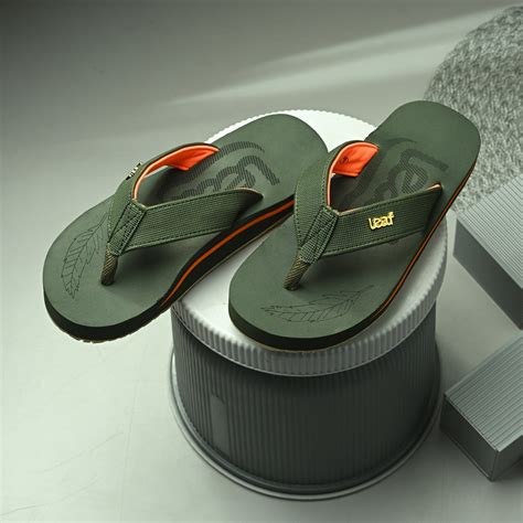 Best Footwear for Flat Feet Support – LEAF ORTHO
