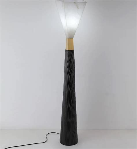 Decorative Floor Lamps For Living Room - Modern Sculptural Design