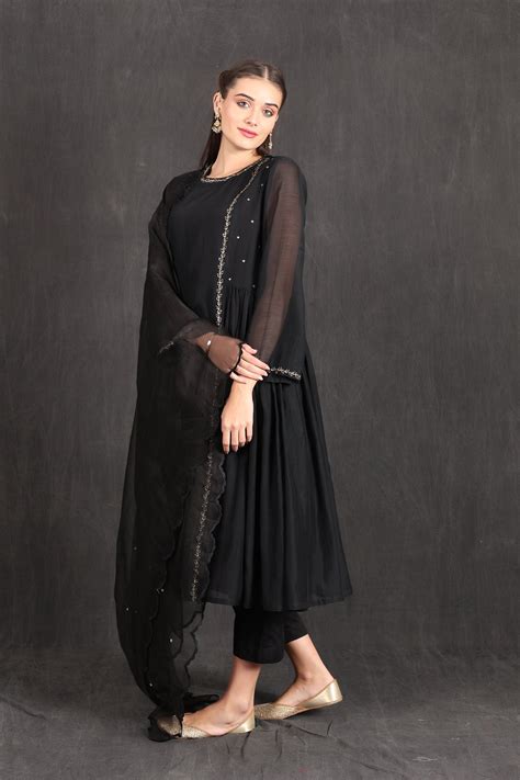 AMINA - BLACK kurta set – dabkastories.com