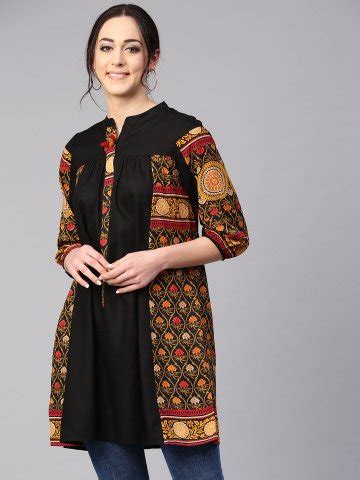 Nail That Glamorous Look with Stylish and Fashionable Kurtis. 10 Must ...