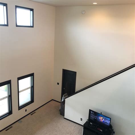 Sherwin Williams Steamed Milk SW 7554 Paint Color Review