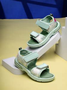 Star Kidz Boys & Girls Velcro Strappy Sandals Price in India - Buy Star ...