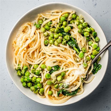 Peas In Pasta at George Farrow blog