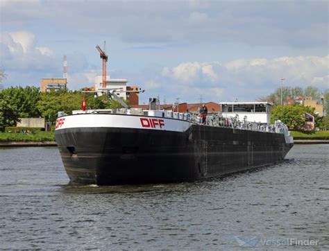 DIFF, Tanker - Details and current position - ENI 02334792, MMSI ...
