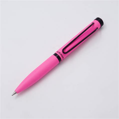 Submarine 983 Matt Pink Color Body Black Clip And Trim Short Twist Type ...