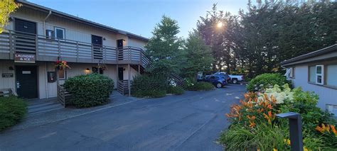 EARTHBOX INN & SPA (Friday Harbor, WA - San Juan Island) - Motel ...