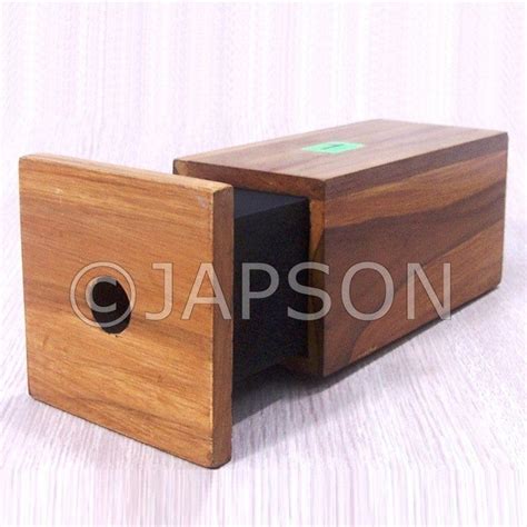 Pin Hole Camera – japson.com