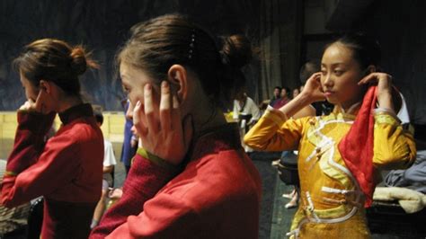 Loud music may up permanent hearing damage in teens: study