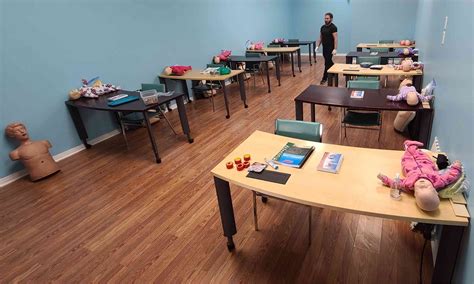 First Aid Course 的图像结果