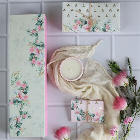 Buy Personalized Gifts Sets Online | Unique Gifts at LotusTrunk