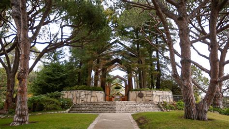 The stunning Wayfarers Chapel is being deconstructed. Here's why - Fast Company