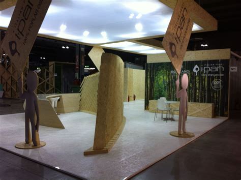 Hexastand/Euro Exhibits: Customer Reviews, Stands and Services