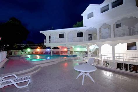 RESIDENCE ROYALE HÔTEL (Cap-Haitien) - Specialty Hotel Reviews, Photos ...