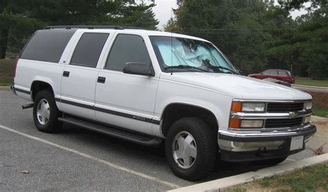 2000 Chevrolet Suburban 1500 4WD Base
