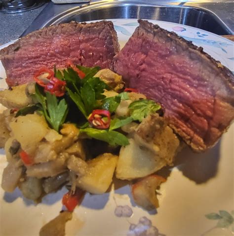 [Homemade] reverse seared filet mignon : r/food