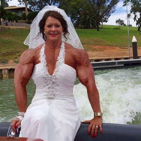 Bodybuilding Bride 的图像结果