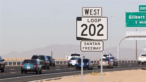 Phoenix freeway restrictions, closures Jan. 16-19 on Loops 101, 202
