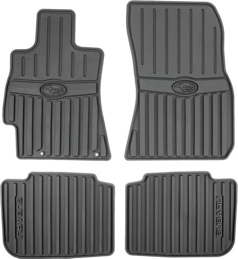 Top 3 Best Floor Mats for Subaru Outback [Made by Subaru]