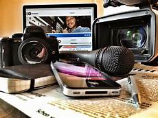 Wallpaper Digital Journalism by Writing For Broadcast Journalism Wallpaper Digital Journalism