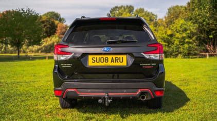 Subaru Forester e-Boxer Driving, Engines & Performance | Top Gear