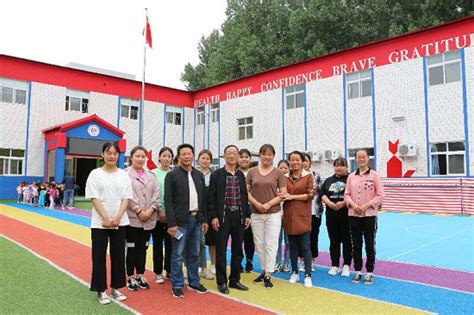 我校在首届许昌高校羽毛球比赛中荣膺冠军-许昌学院官方网站