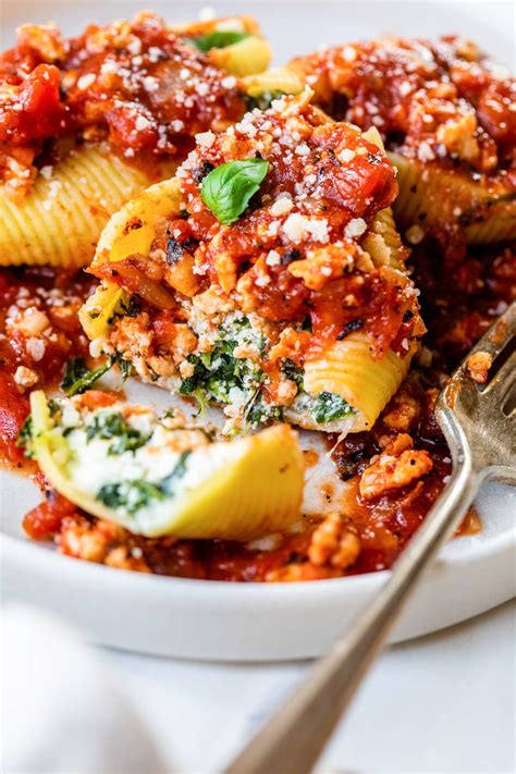 How to Make Meat Stuffed Shells 的图像结果