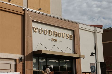 Spa Services | Maple Grove, MN | Woodhouse Spa