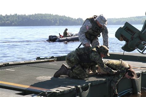 Army Reserve brigade exchange ideas with Canadian counterparts ...