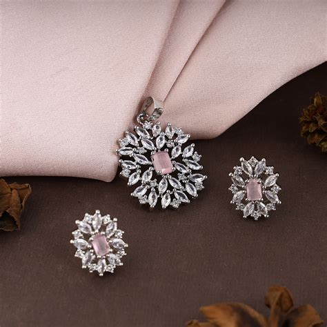 Emerald CZ Diamond Necklace Set – Merakitrendsjaipur.com