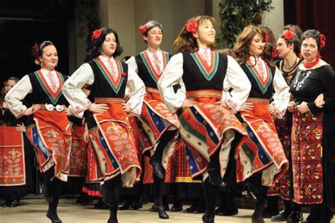 Болгары: внешность, описание, характер и фото