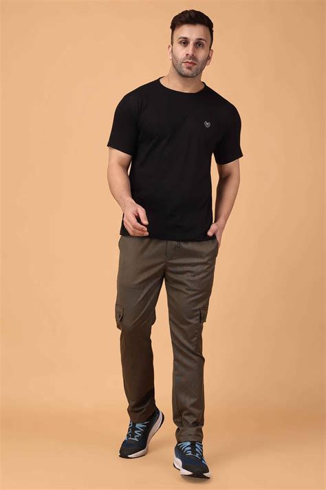 Buy Plus Size Cargo Pants For Men Online - Apella