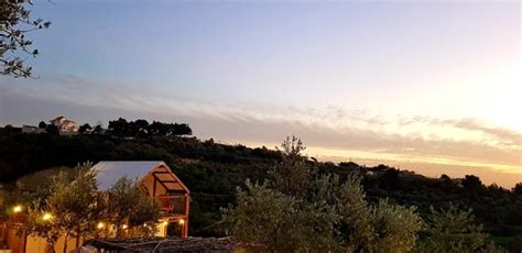 GLAMPING LEBANON: PANORAMICA LUXURIOUS TENT (Maghdoucheh) - Campground ...