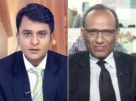 Plunging Market, Bigger Questions: What Investors Should Do