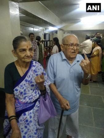 Lok Sabha election Phase 3 LIVE: 2 die waiting to vote in Kerala ...