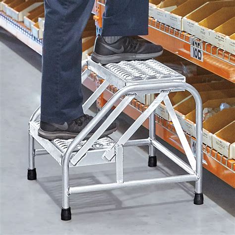 Aluminum Step Stands in Stock - Uline