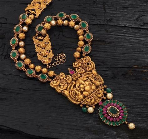 Surreal Temple Jewellery Designs That Will Spruce up Your Look