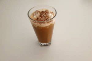 LEDENA KAVA, 5 provjerenih recepata za pripremu ledene kave – Recepti