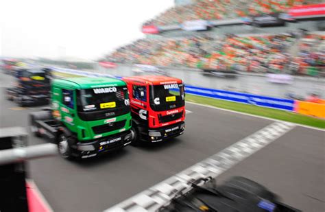 Team Castrol Vecton’s Stuart Oliver wins T1 Prima Truck Racing C’ship ...