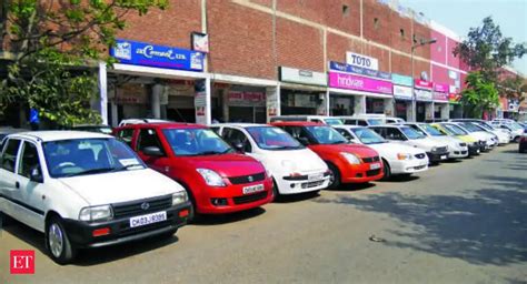 Drop in vehicle sales hits RTO revenue - | The Economic Times