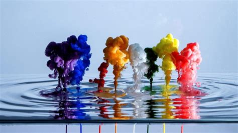 Paint Colors Exploding 的图像结果