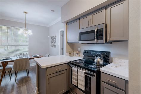 Champions Park Apartments in Houston, Texas | Pet-Friendly