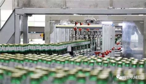 世界最先进灌装技术，自主生产的青岛啤酒5万瓶装线长啥样？_腾讯新闻