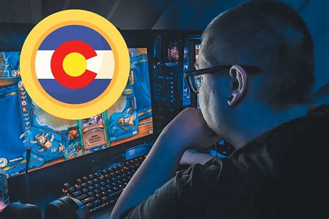 'Dirty' Colorado Cop Leaves Force with OnlyFans Gig and 30k